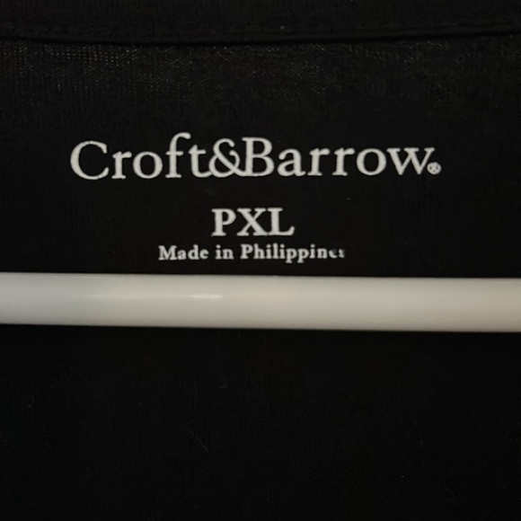 Croft and Barrow short sleeve PXL black tee shirt with islet front - Picture 2 of 7